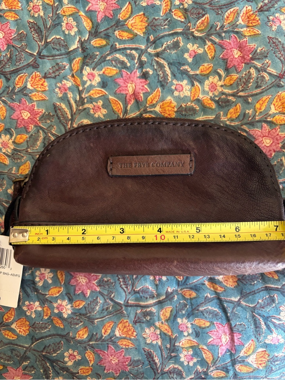 NYT Frye Brown Leather Cosmetic Pouch with Branded Plate - Picture 4 of 7